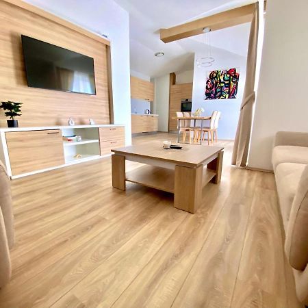 Golden Apartments ซาบอริซ ภายนอก รูปภาพ