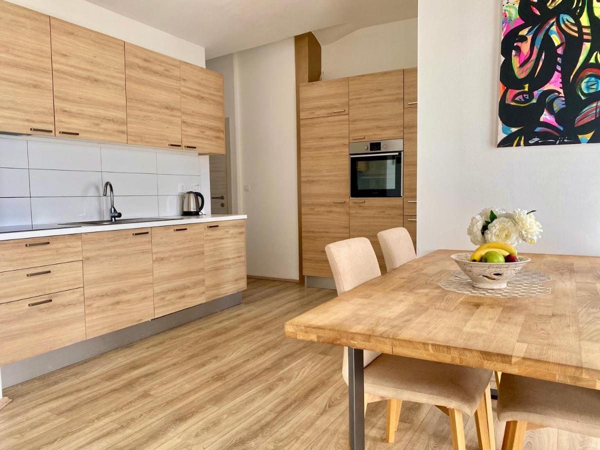 Golden Apartments ซาบอริซ ภายนอก รูปภาพ
