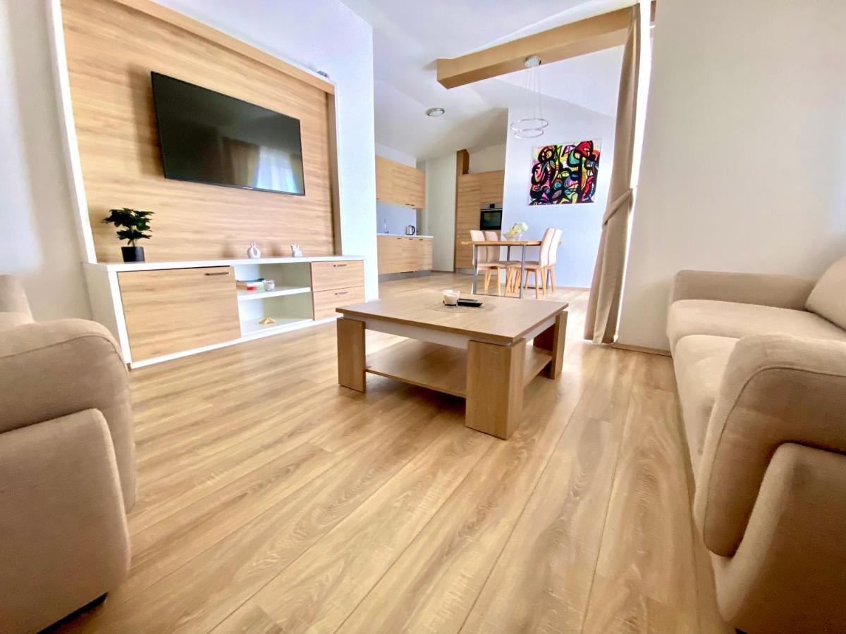 Golden Apartments ซาบอริซ ภายนอก รูปภาพ