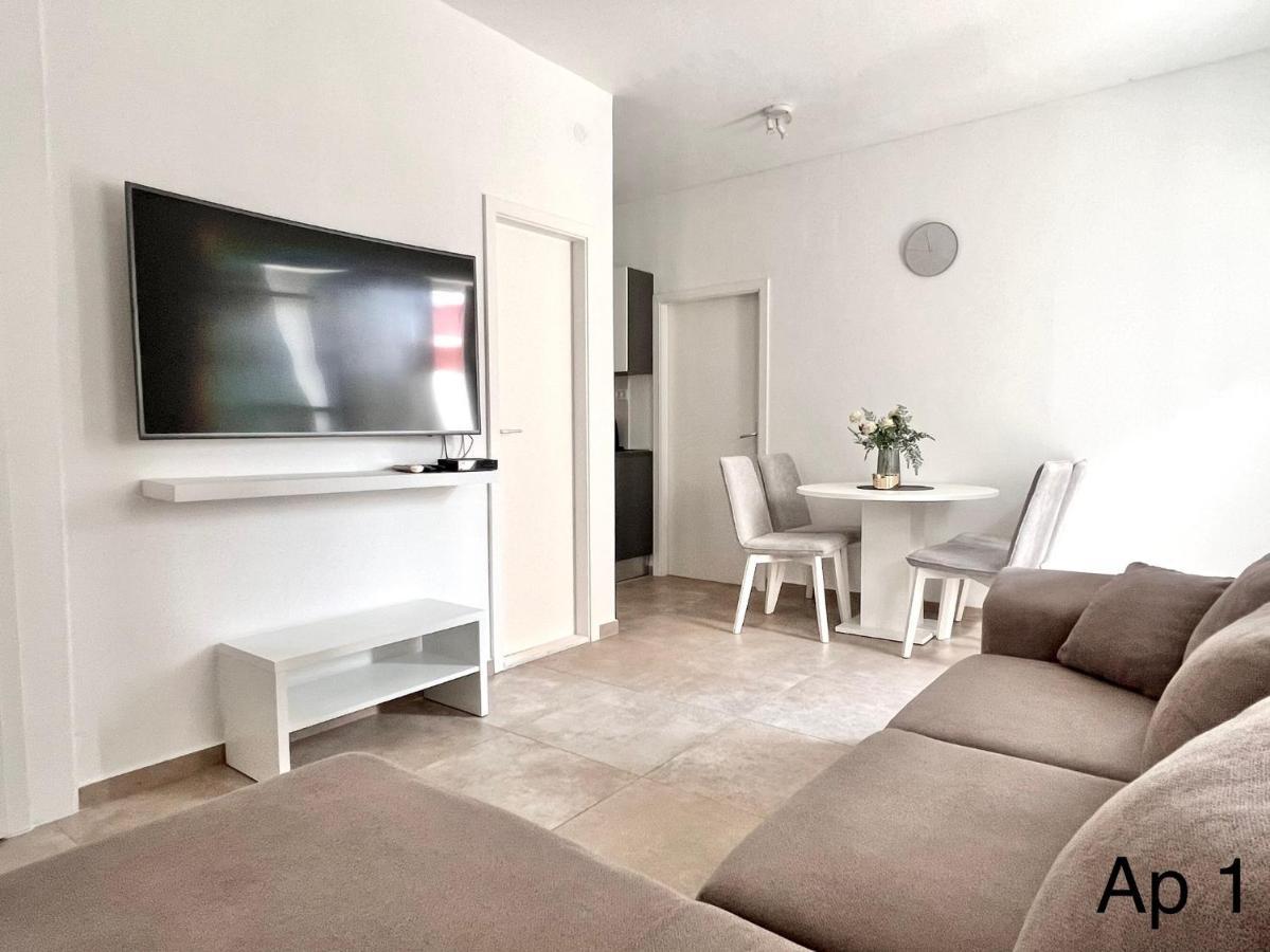 Golden Apartments ซาบอริซ ภายนอก รูปภาพ
